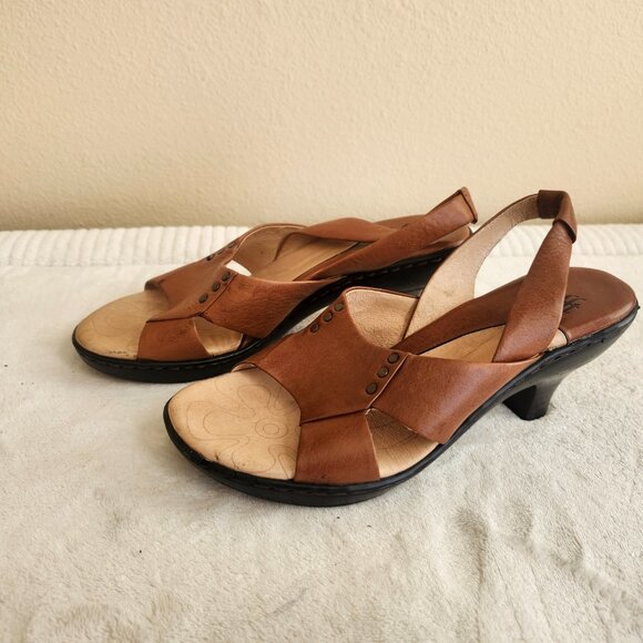 SOFFT Vintage-Style Brown Leather Strap Sandals- Size 6 - Picture 3 of 12